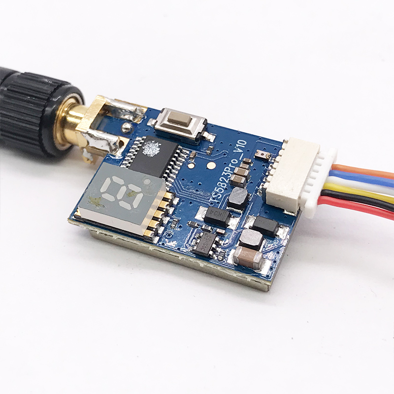 EWRF TS5823 プロ 200mW/600mW ビデオ - Drone Rc Mini のレビューと価格